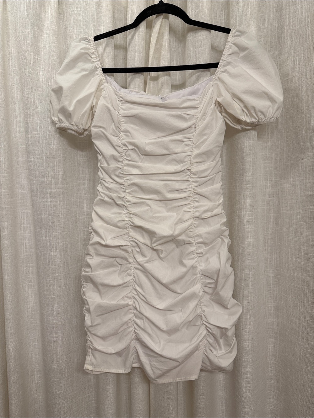 superdown White Ruched Puff-Sleeve Mini Dress